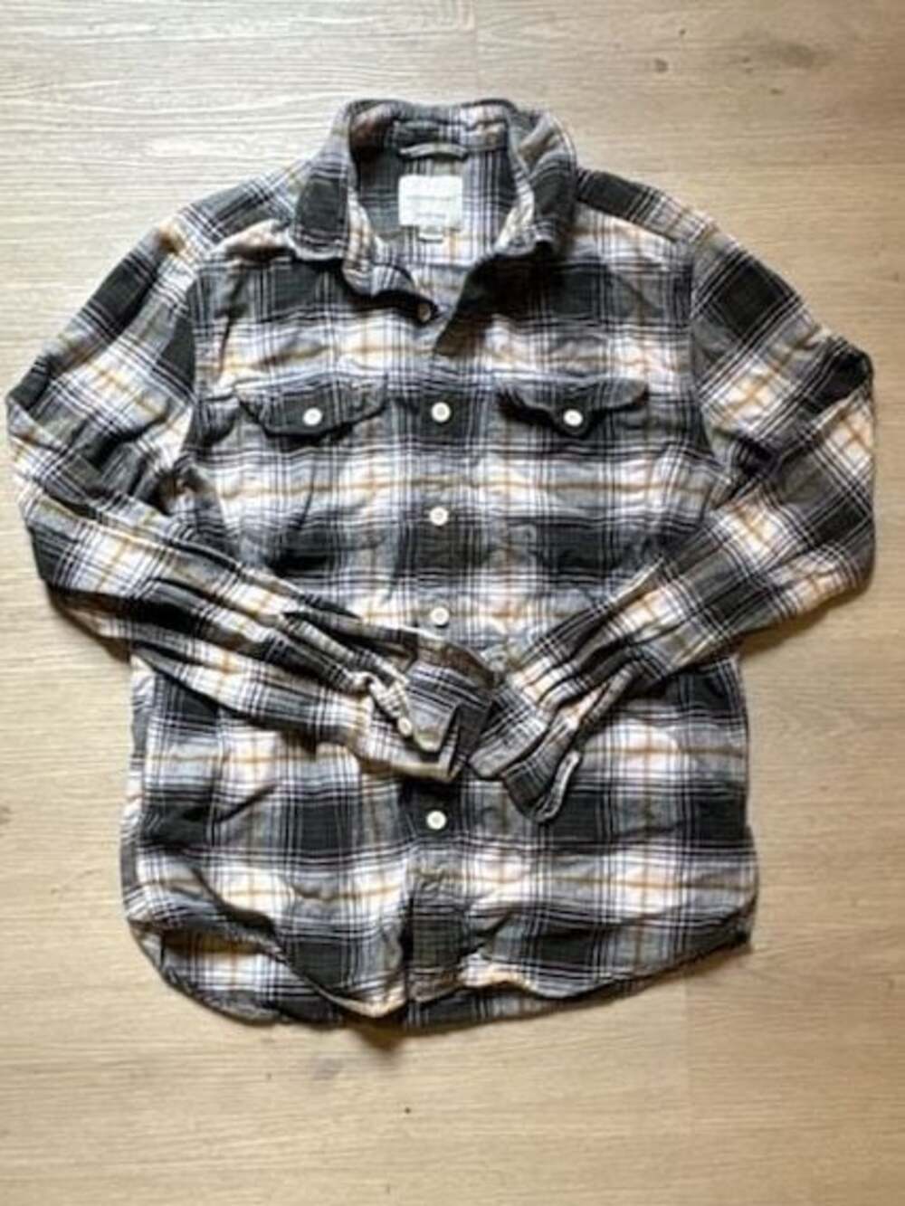Plaid Flannel American Eagle Super Soft Button-Up Shirt